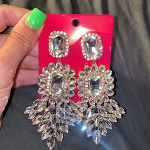 New! Wedding/bridal/ pageant Diamonds/ special occasion prom/ dance earrings  💎